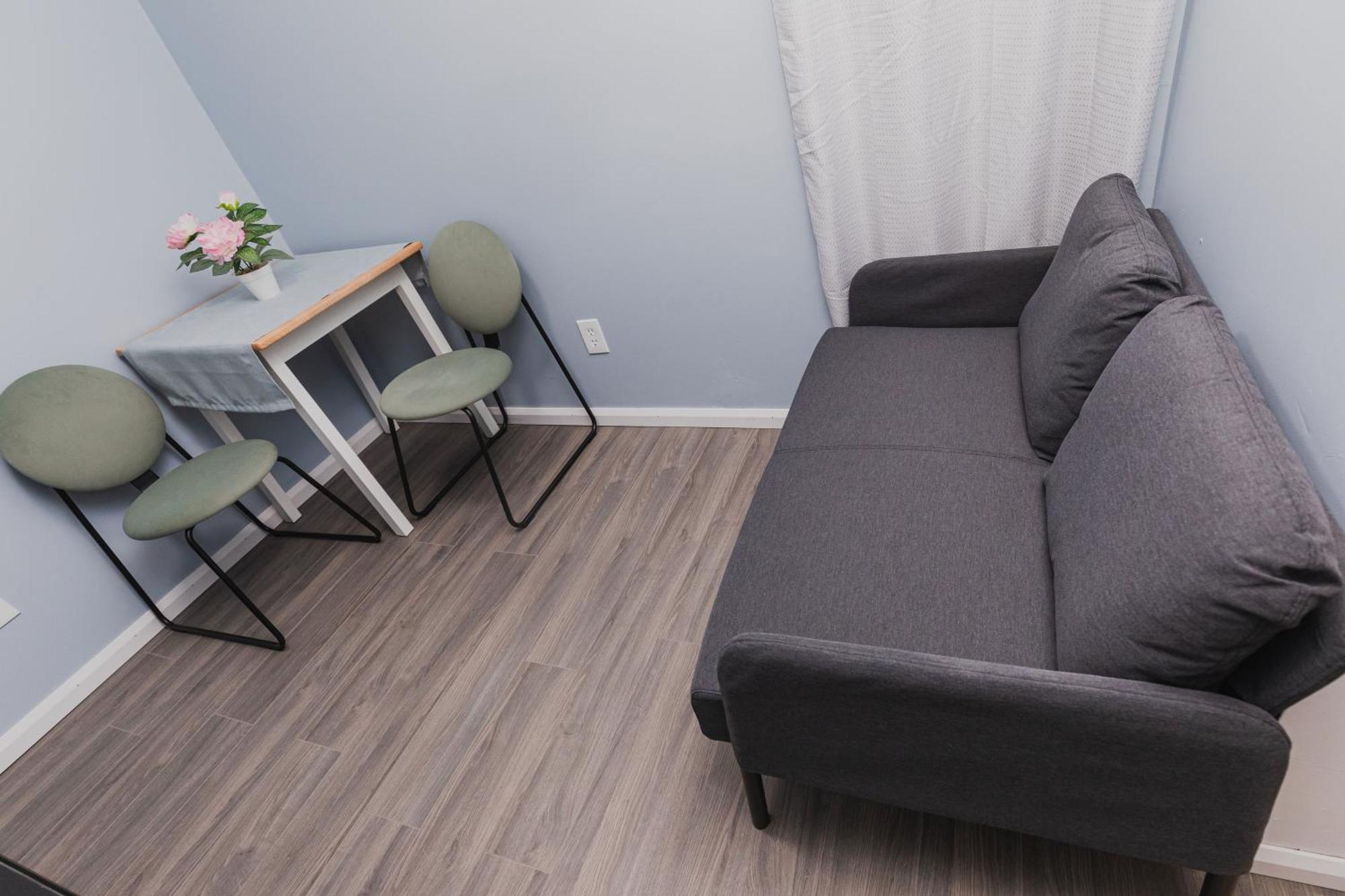 Avenir Centre Suite - Near Nbcc, Moncton Hospital, Airport 멍크턴 외부 사진