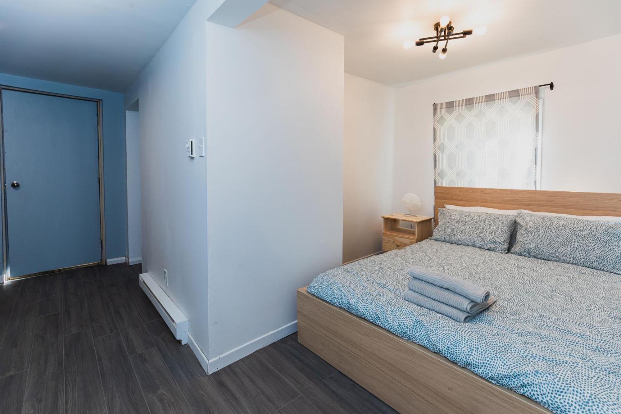 Avenir Centre Suite - Near Nbcc, Moncton Hospital, Airport 멍크턴 외부 사진